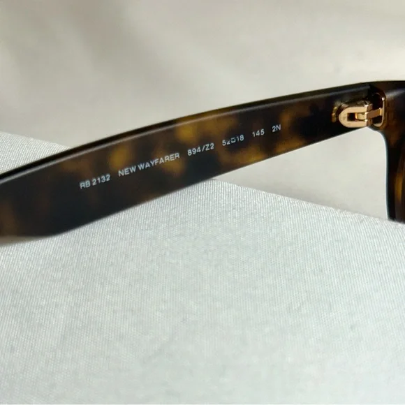 Ray-Ban New Wayfarer Sunglasses Tortoise with Copper Flash Lenses - Picture 6 of 8